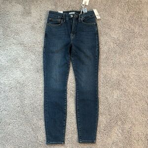 Good American Skinny Jeans